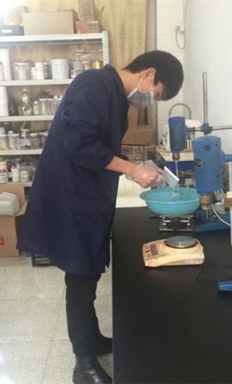 Tukma nga timbangon ang sangkap sa diazo